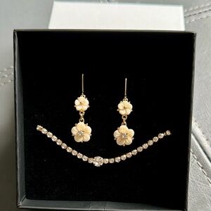 2Jewels Earrings and Necklace Set